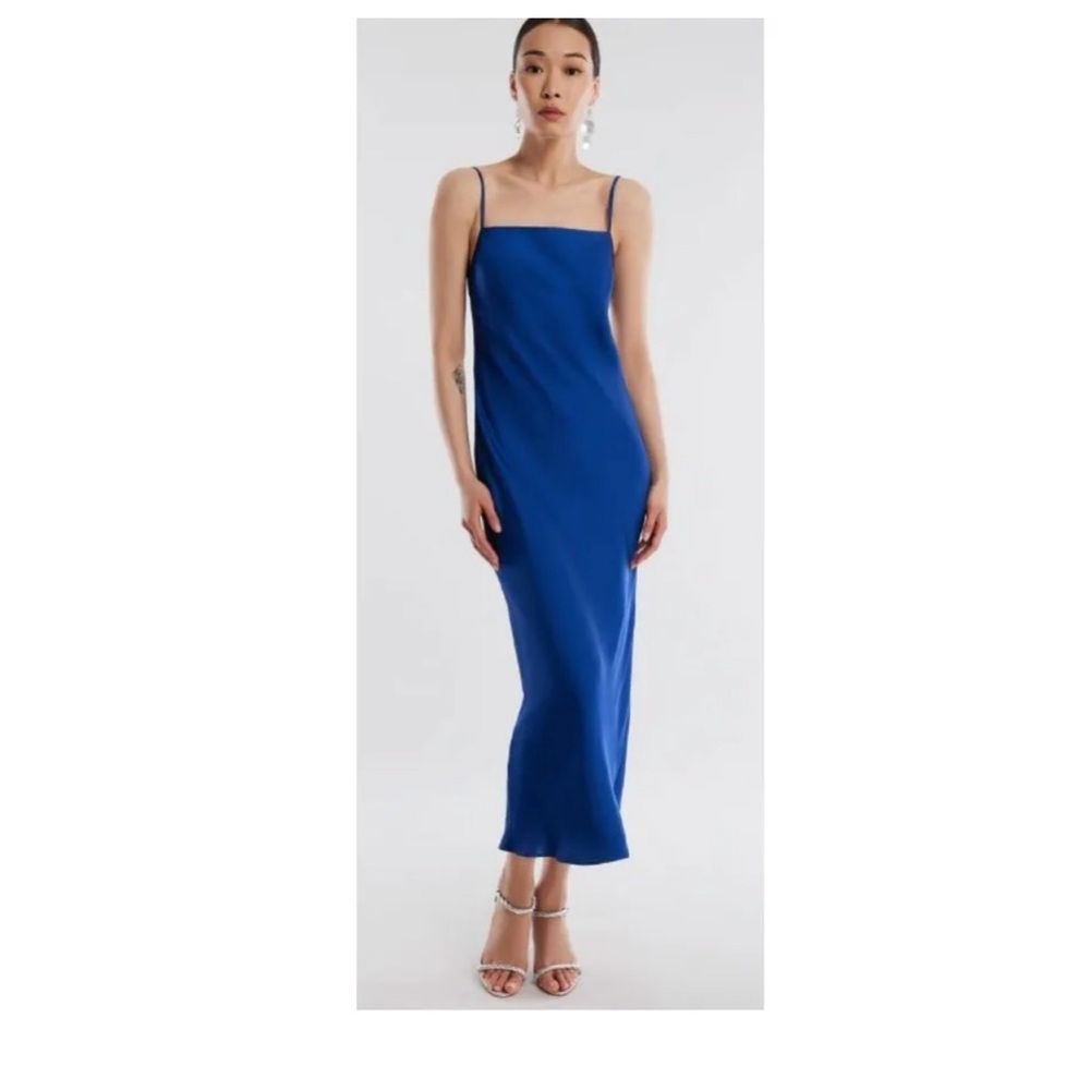 NWT BCBGMAXAZRIA Blue Satin Sleeveless Low-Back A-Line Maxi Dress Womens Size 6